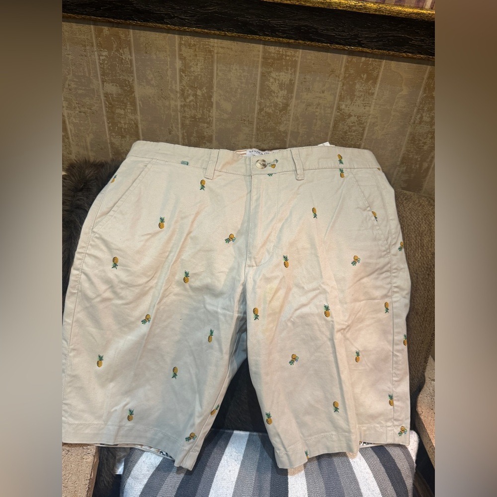 Denim & Flower Mens Pineapple Cargo Shorts size 32